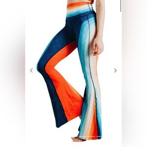 Yoga Democracy Original Bell Bottom - Retro Rainbow Size Large